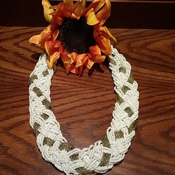 Beaded Necklace - Picture 1 of 1